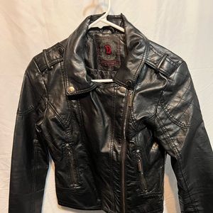 "DOLLHOUSE OUTERWEAR" Faux Leather Jacket Size Small NYC New York Zipper Buttons